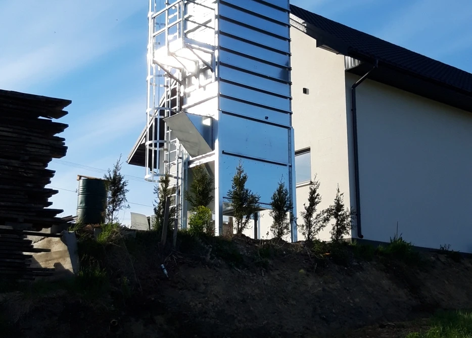 5ebc510e3f035.jpg image